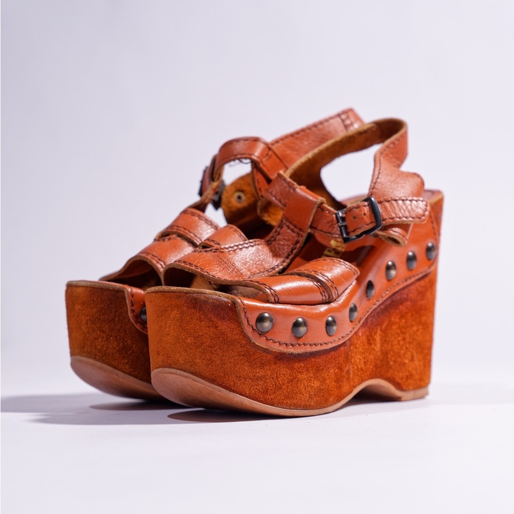 Vintage Women's Tan Platform Sandals
